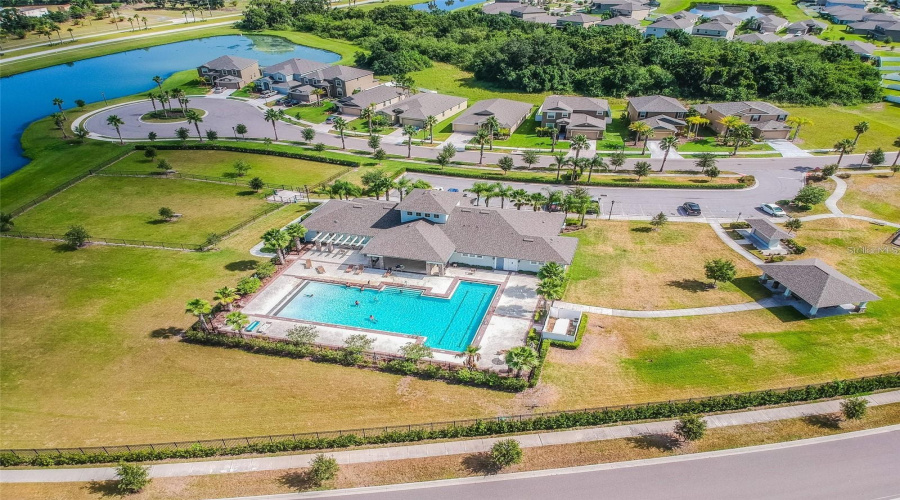 Ruskin, Florida 33570, 6 Bedroom Bedrooms, ,3 Bathroombathrooms,Residential,For Sale,Meadow Glade,0,Mfra4699587