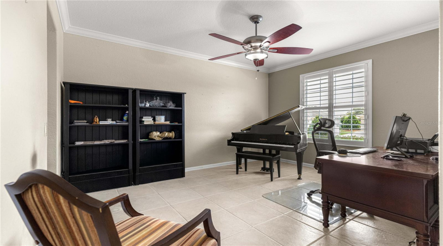 Formal Dining Room Area/ Can Be Used For Siting Room/Den Or Office Room