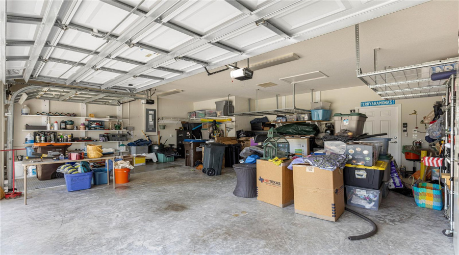 2-Car Garage