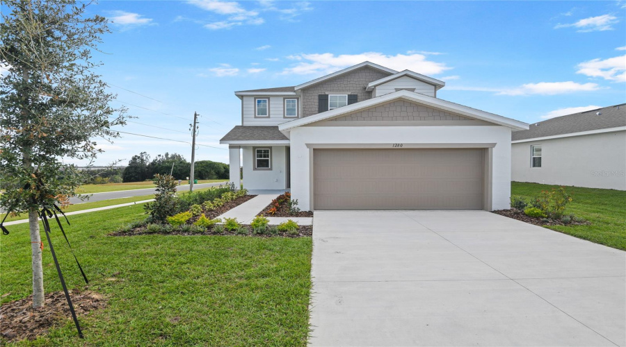 Dundee, Florida 33838, 4 Bedroom Bedrooms, ,3 Bathroombathrooms,Residential,For Sale,Daisy Hill,0,Mfrs5137813