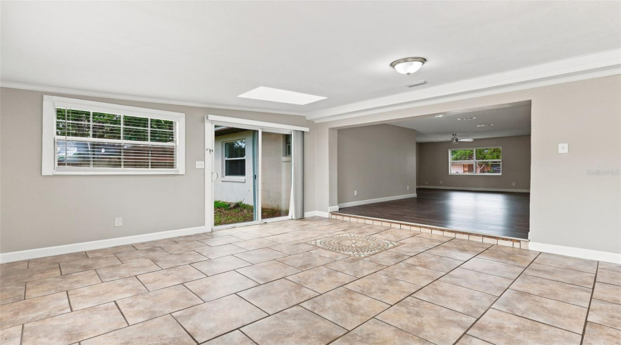 Edgewater, Florida 32141, 3 Bedroom Bedrooms, ,2 Bathroombathrooms,Residential,For Sale,Pine Tree,0,Mfrv4950871
