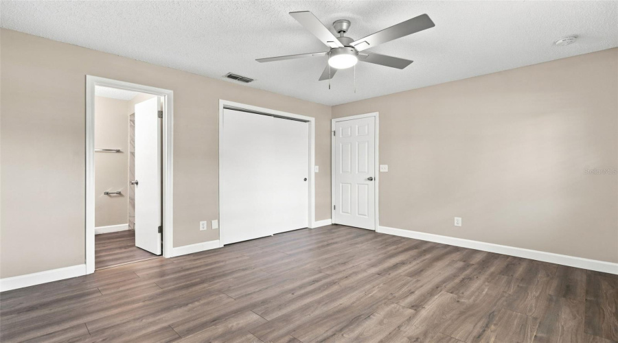 Edgewater, Florida 32141, 3 Bedroom Bedrooms, ,2 Bathroombathrooms,Residential,For Sale,Pine Tree,0,Mfrv4950871