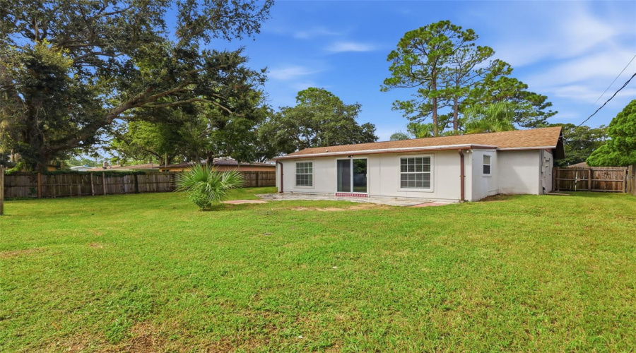 Edgewater, Florida 32141, 3 Bedroom Bedrooms, ,2 Bathroombathrooms,Residential,For Sale,Pine Tree,0,Mfrv4950871
