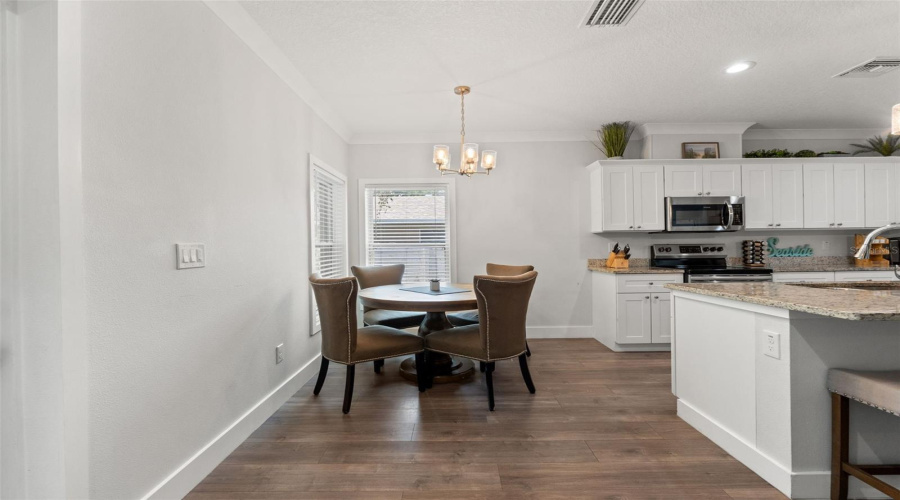 Dunedin, Florida 34698, 3 Bedroom Bedrooms, ,2 Bathroombathrooms,Residential,For Sale,Belcher,0,Mfrw7886579