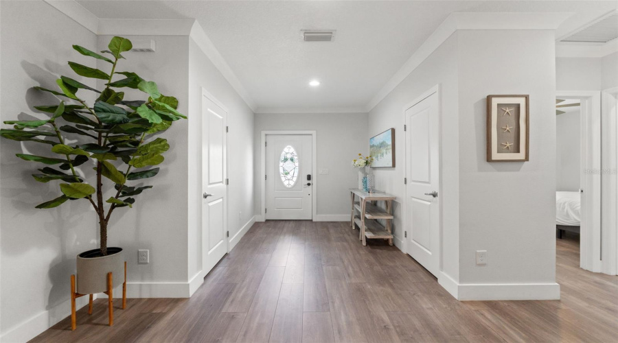 Dunedin, Florida 34698, 3 Bedroom Bedrooms, ,2 Bathroombathrooms,Residential,For Sale,Belcher,0,Mfrw7886579