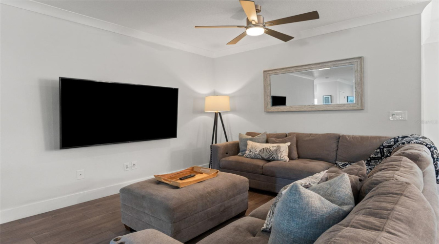 Dunedin, Florida 34698, 3 Bedroom Bedrooms, ,2 Bathroombathrooms,Residential,For Sale,Belcher,0,Mfrw7886579