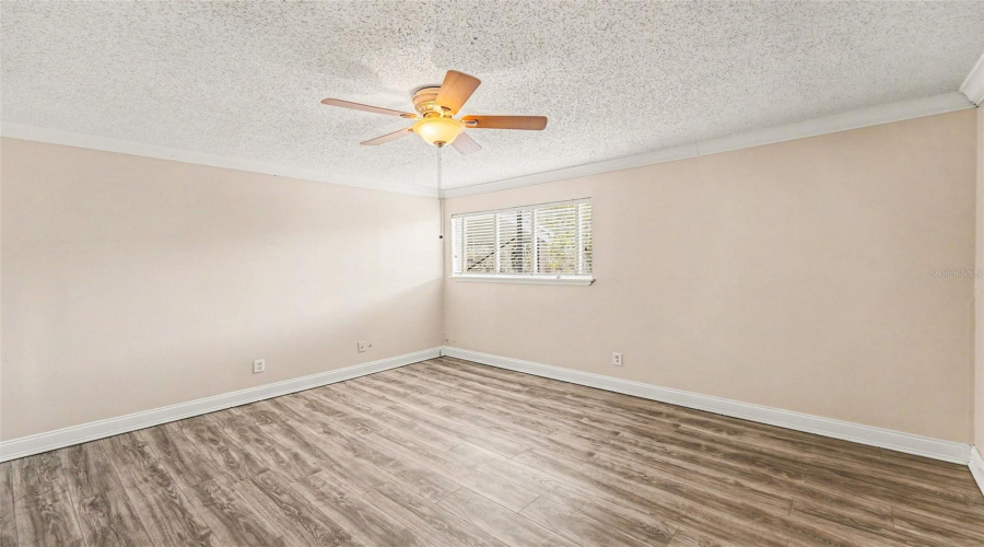 Tampa, Florida 33615, 2 Bedroom Bedrooms, ,1 Bathroombathrooms,Residential,For Sale,Newtown,0,Mfrtb8502040