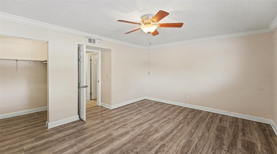 Tampa, Florida 33615, 2 Bedroom Bedrooms, ,1 Bathroombathrooms,Residential,For Sale,Newtown,0,Mfrtb8502040