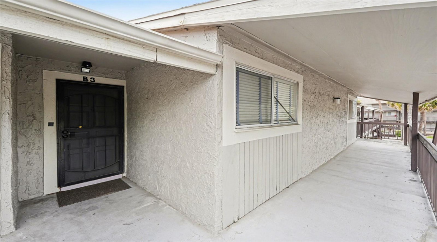 Tampa, Florida 33615, 2 Bedroom Bedrooms, ,1 Bathroombathrooms,Residential,For Sale,Newtown,0,Mfrtb8502040