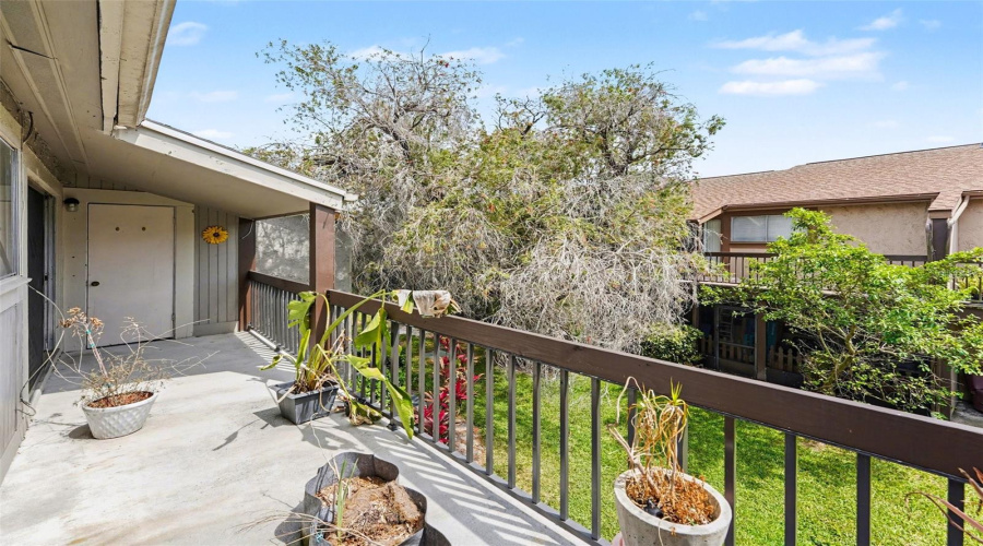 Tampa, Florida 33615, 2 Bedroom Bedrooms, ,1 Bathroombathrooms,Residential,For Sale,Newtown,0,Mfrtb8502040