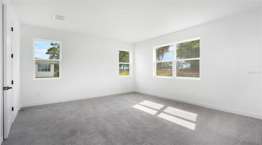 Weeki Wachee, Florida 34613, 4 Bedroom Bedrooms, ,3 Bathroombathrooms,Residential,For Sale,Players,0,Mfrs5123834