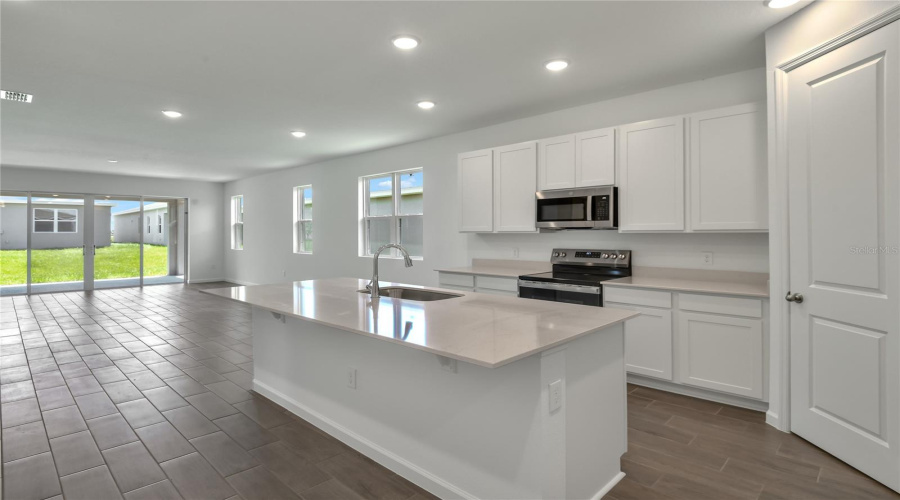 Winter Haven, Florida 33884, 4 Bedroom Bedrooms, ,2 Bathroombathrooms,Residential,For Sale,Kinsley,0,Mfrs5127810