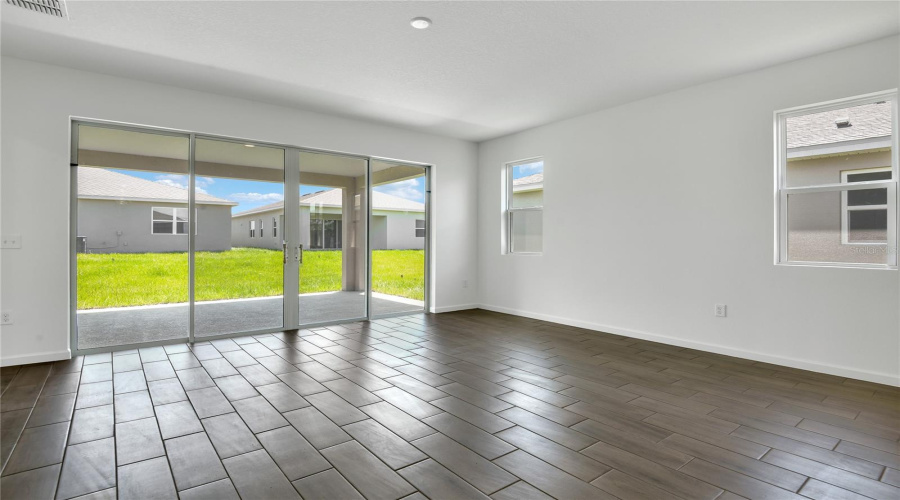 Winter Haven, Florida 33884, 4 Bedroom Bedrooms, ,2 Bathroombathrooms,Residential,For Sale,Kinsley,0,Mfrs5127810