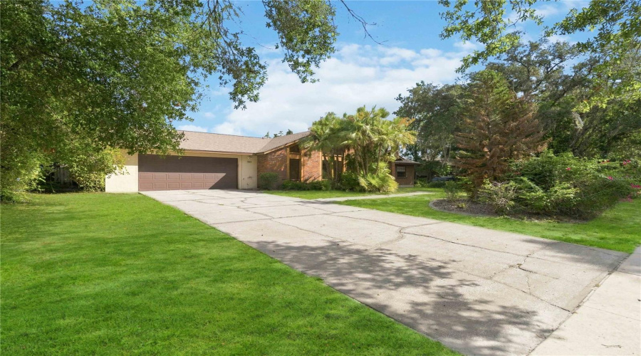 Orlando, Florida 32835, 4 Bedroom Bedrooms, ,2 Bathroombathrooms,Residential,For Sale,Saranac,0,Mfro6436728