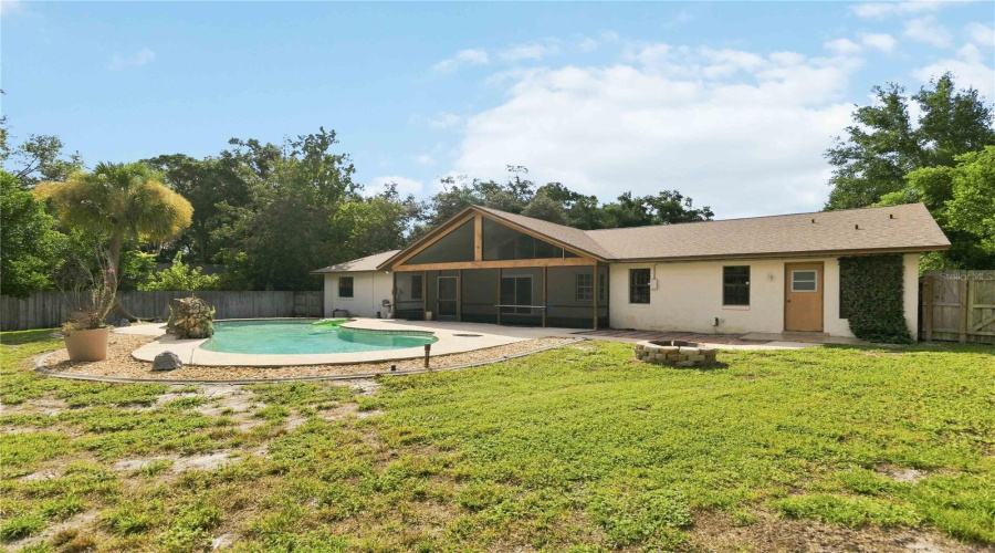 Orlando, Florida 32835, 4 Bedroom Bedrooms, ,2 Bathroombathrooms,Residential,For Sale,Saranac,0,Mfro6436728