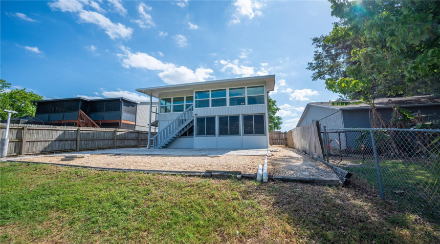 Winter Haven, Florida 33880, 3 Bedroom Bedrooms, ,2 Bathroombathrooms,Residential,For Sale,Lake Thomas,0,Mfrl4959685