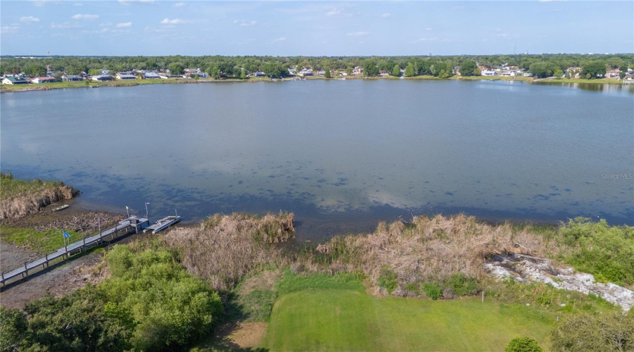 Winter Haven, Florida 33880, 3 Bedroom Bedrooms, ,2 Bathroombathrooms,Residential,For Sale,Lake Thomas,0,Mfrl4959685