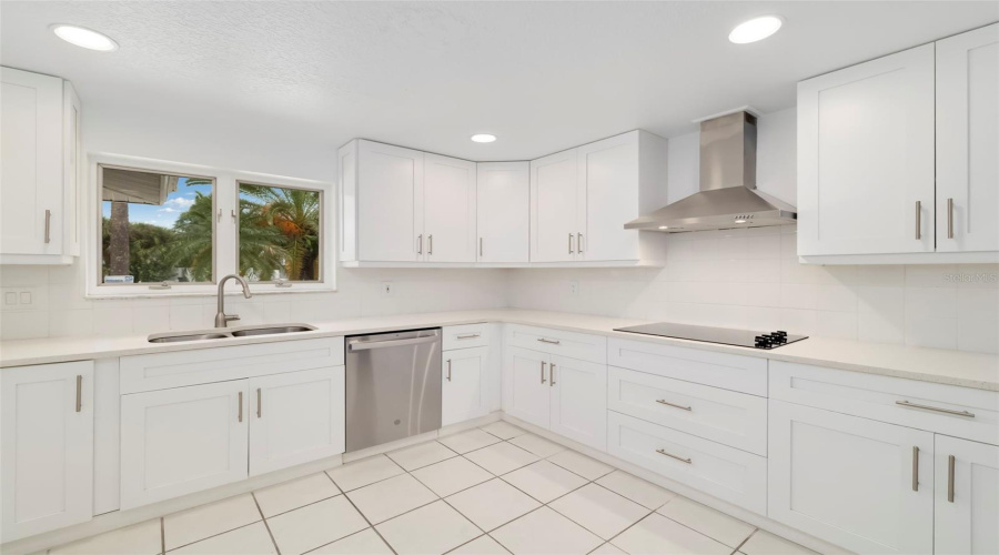 Plenty Of Counter Space