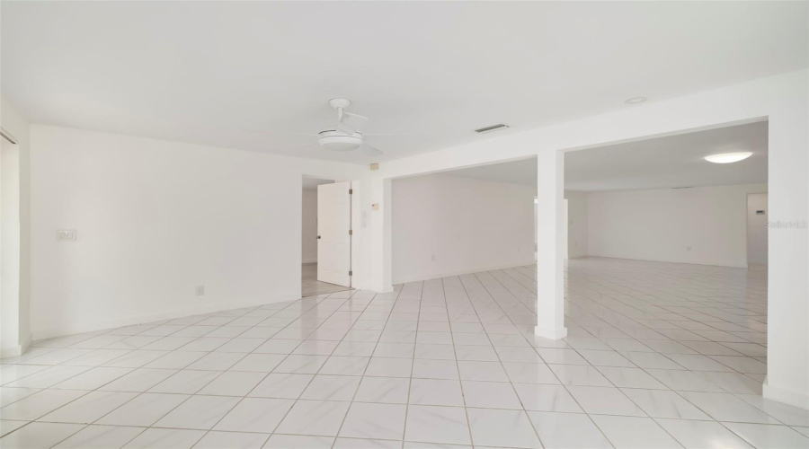 Sarasota, Florida 34236, 4 Bedroom Bedrooms, ,3 Bathroombathrooms,Residential,For Sale,Garfield,0,Mfra4702849