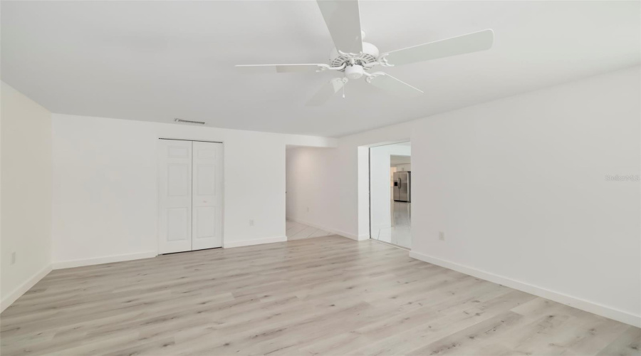 Sarasota, Florida 34236, 4 Bedroom Bedrooms, ,3 Bathroombathrooms,Residential,For Sale,Garfield,0,Mfra4702849