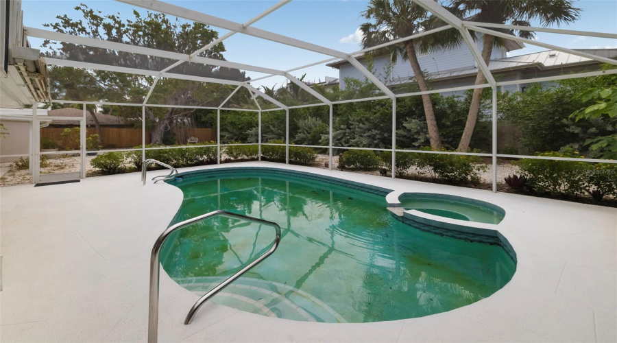 Sarasota, Florida 34236, 4 Bedroom Bedrooms, ,3 Bathroombathrooms,Residential,For Sale,Garfield,0,Mfra4702849