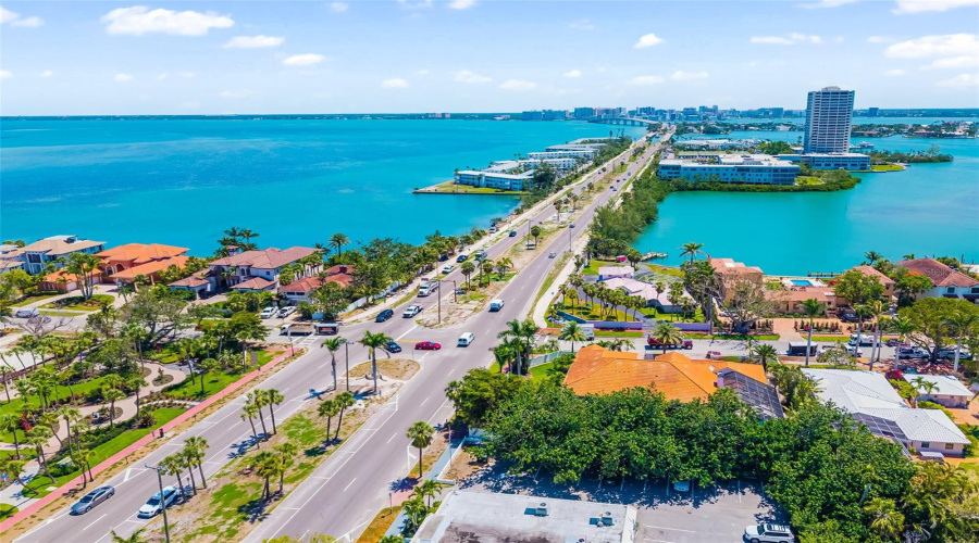 Sarasota, Florida 34236, 4 Bedroom Bedrooms, ,3 Bathroombathrooms,Residential,For Sale,Garfield,0,Mfra4702849