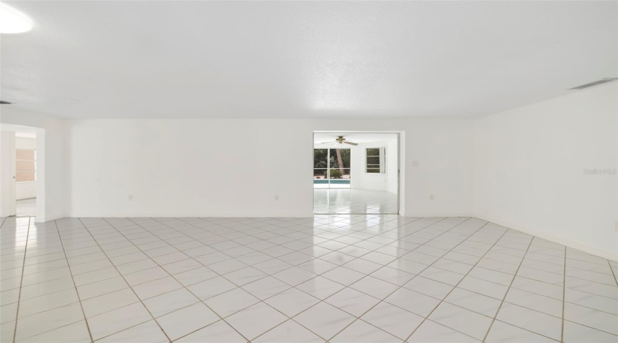 Large Living Room Off The Florida Room