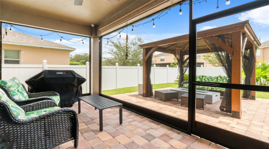 Orlando, Florida 32828, 5 Bedroom Bedrooms, ,4 Bathroombathrooms,Residential,For Sale,Cortona,0,Mfro6430163