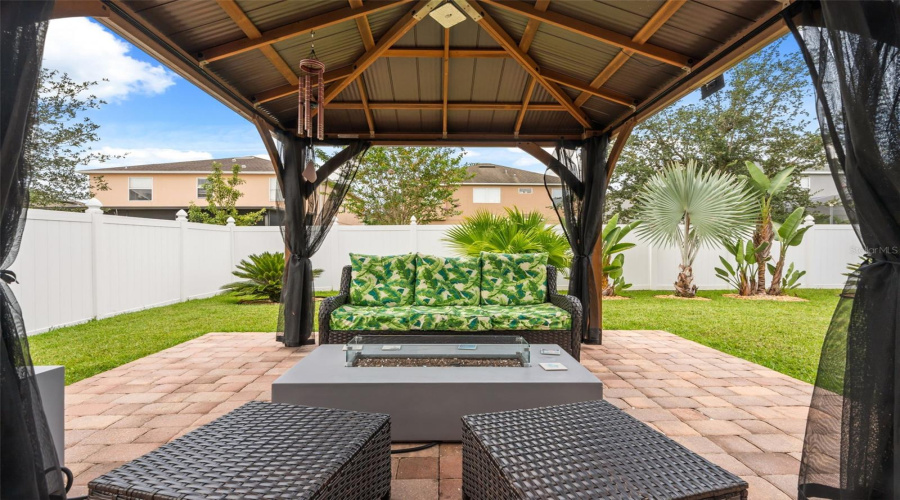 Orlando, Florida 32828, 5 Bedroom Bedrooms, ,4 Bathroombathrooms,Residential,For Sale,Cortona,0,Mfro6430163