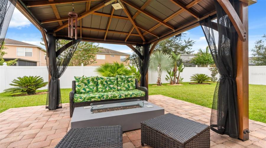 Orlando, Florida 32828, 5 Bedroom Bedrooms, ,4 Bathroombathrooms,Residential,For Sale,Cortona,0,Mfro6430163