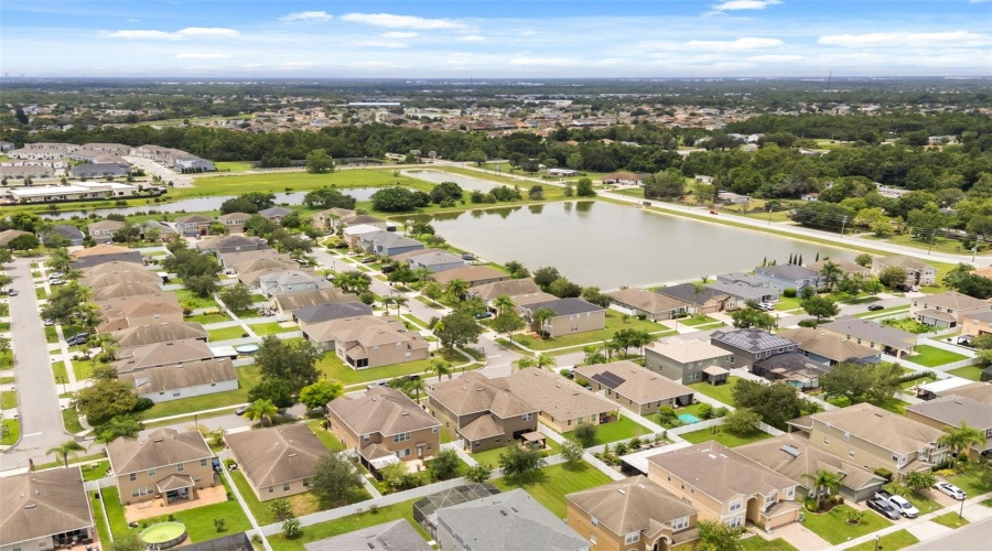 Orlando, Florida 32828, 5 Bedroom Bedrooms, ,4 Bathroombathrooms,Residential,For Sale,Cortona,0,Mfro6430163