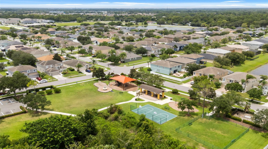 Orlando, Florida 32828, 5 Bedroom Bedrooms, ,4 Bathroombathrooms,Residential,For Sale,Cortona,0,Mfro6430163