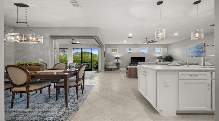 Punta Gorda, Florida 33982, 3 Bedroom Bedrooms, ,2 Bathroombathrooms,Residential,For Sale,Parkside,0,Mfrc7530009