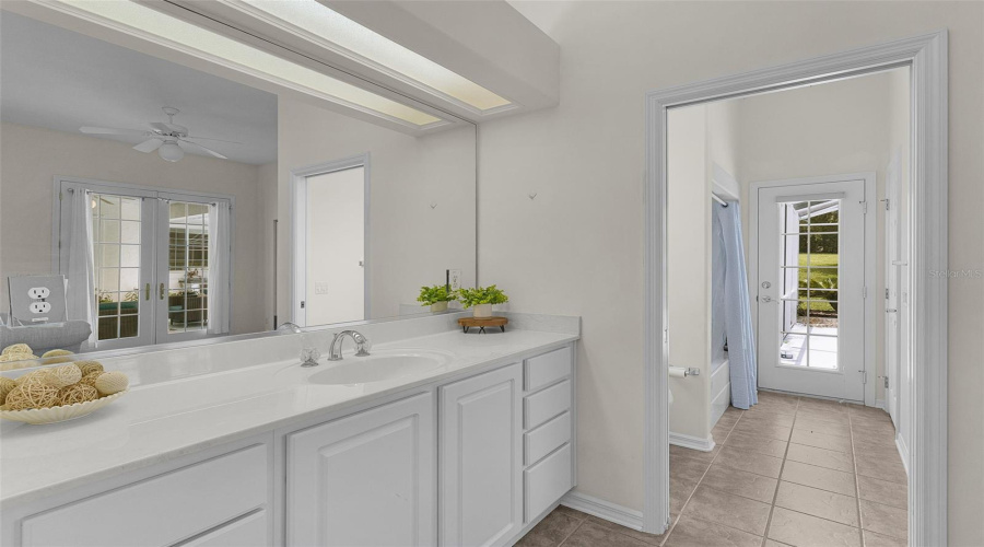 Guest Bathroom 2 / Pool Bath