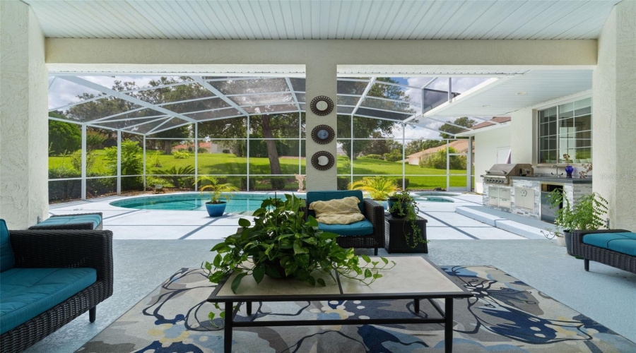 Rear Lanai