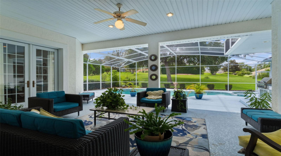 Rear Lanai