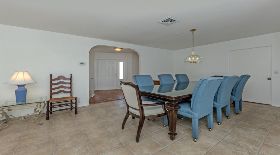 Venice, Florida 34285, 2 Bedroom Bedrooms, ,2 Bathroombathrooms,Residential,For Sale,Gulf Manor,0,Mfrn6145381
