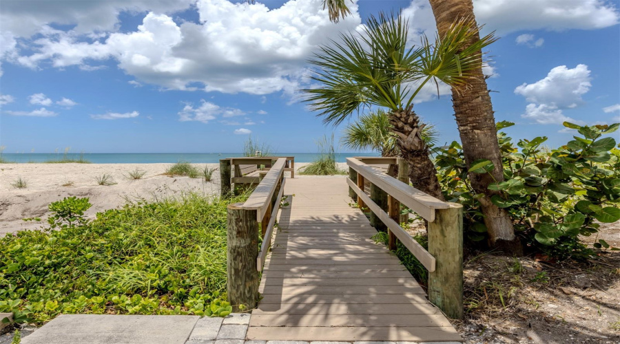 Venice, Florida 34285, 2 Bedroom Bedrooms, ,2 Bathroombathrooms,Residential,For Sale,Gulf Manor,0,Mfrn6145381