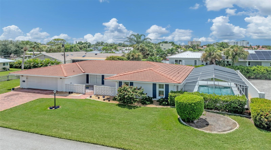 Venice, Florida 34285, 2 Bedroom Bedrooms, ,2 Bathroombathrooms,Residential,For Sale,Gulf Manor,0,Mfrn6145381