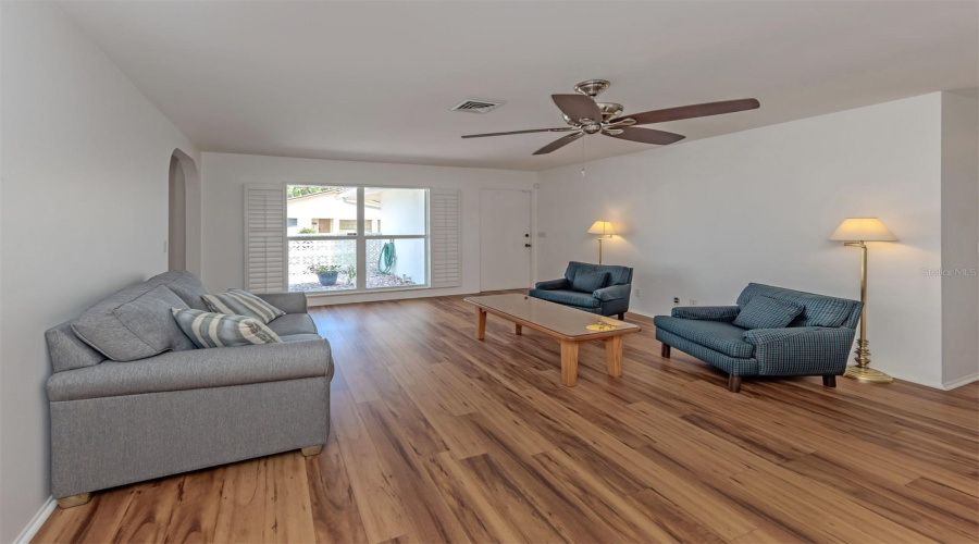 Venice, Florida 34285, 2 Bedroom Bedrooms, ,2 Bathroombathrooms,Residential,For Sale,Gulf Manor,0,Mfrn6145381
