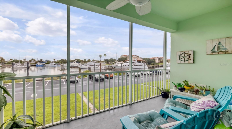 Daytona Beach, Florida 32114, 2 Bedroom Bedrooms, ,2 Bathroombathrooms,Residential,For Sale,Beach,0,Mfro6436533