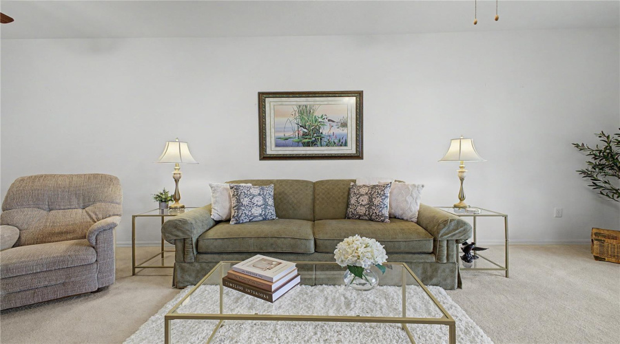 Spring Hill, Florida 34609, 2 Bedroom Bedrooms, ,2 Bathroombathrooms,Residential,For Sale,Sterling,0,Mfrtb8537205