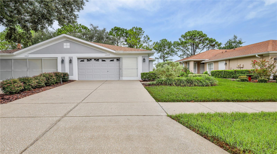 Spring Hill, Florida 34609, 2 Bedroom Bedrooms, ,2 Bathroombathrooms,Residential,For Sale,Sterling,0,Mfrtb8537205