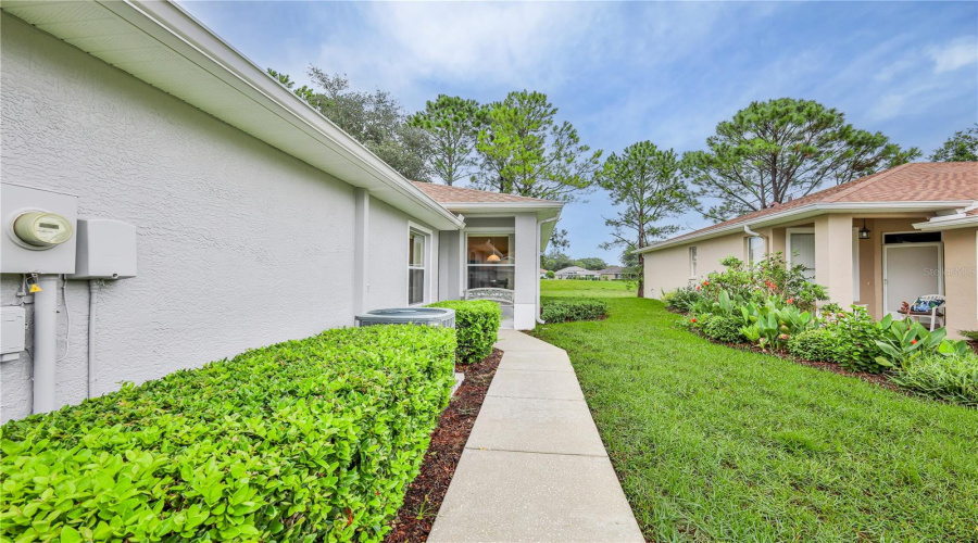 Spring Hill, Florida 34609, 2 Bedroom Bedrooms, ,2 Bathroombathrooms,Residential,For Sale,Sterling,0,Mfrtb8537205