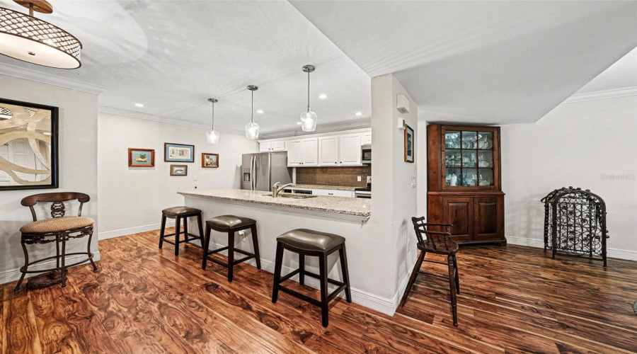 Tampa, Florida 33624, 2 Bedroom Bedrooms, ,2 Bathroombathrooms,Residential,For Sale,Umber,0,Mfrtb8495596