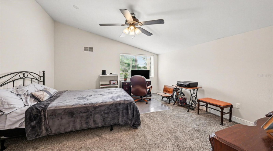 Tampa, Florida 33624, 2 Bedroom Bedrooms, ,2 Bathroombathrooms,Residential,For Sale,Umber,0,Mfrtb8495596
