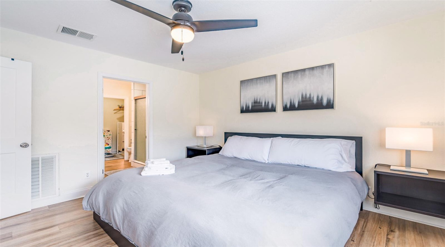 Clearwater, Florida 33755, 4 Bedroom Bedrooms, ,2 Bathroombathrooms,Residential,For Sale,Springdale,0,Mfrn6145451