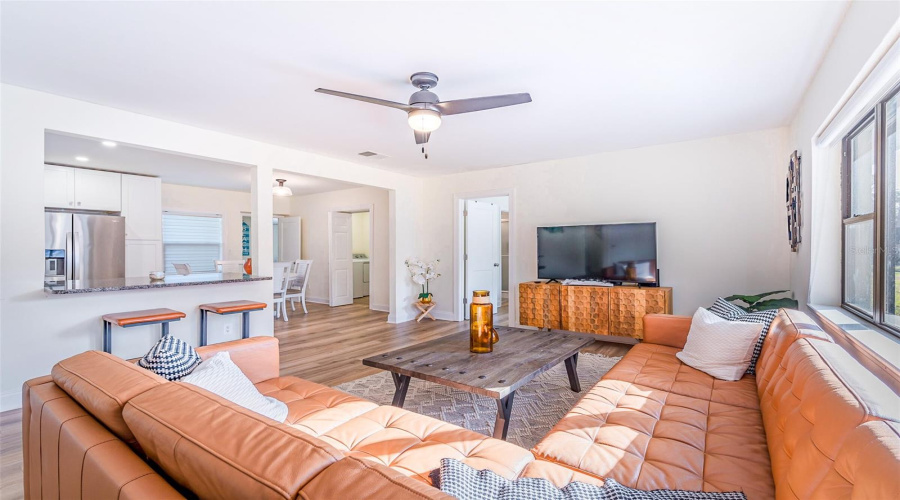 Clearwater, Florida 33755, 4 Bedroom Bedrooms, ,2 Bathroombathrooms,Residential,For Sale,Springdale,0,Mfrn6145451