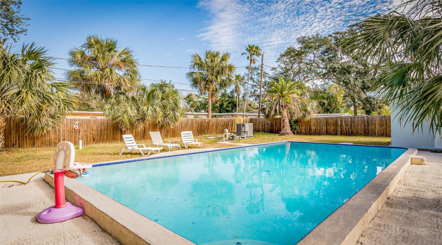 Clearwater, Florida 33755, 4 Bedroom Bedrooms, ,2 Bathroombathrooms,Residential,For Sale,Springdale,0,Mfrn6145451