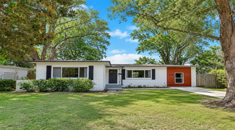 Orlando, Florida 32806, 3 Bedroom Bedrooms, ,2 Bathroombathrooms,Residential,For Sale,Jersey,0,Mfro6409218